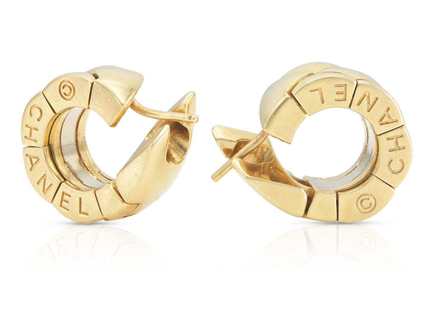 Chanel Coco Crush Huggie Earrings