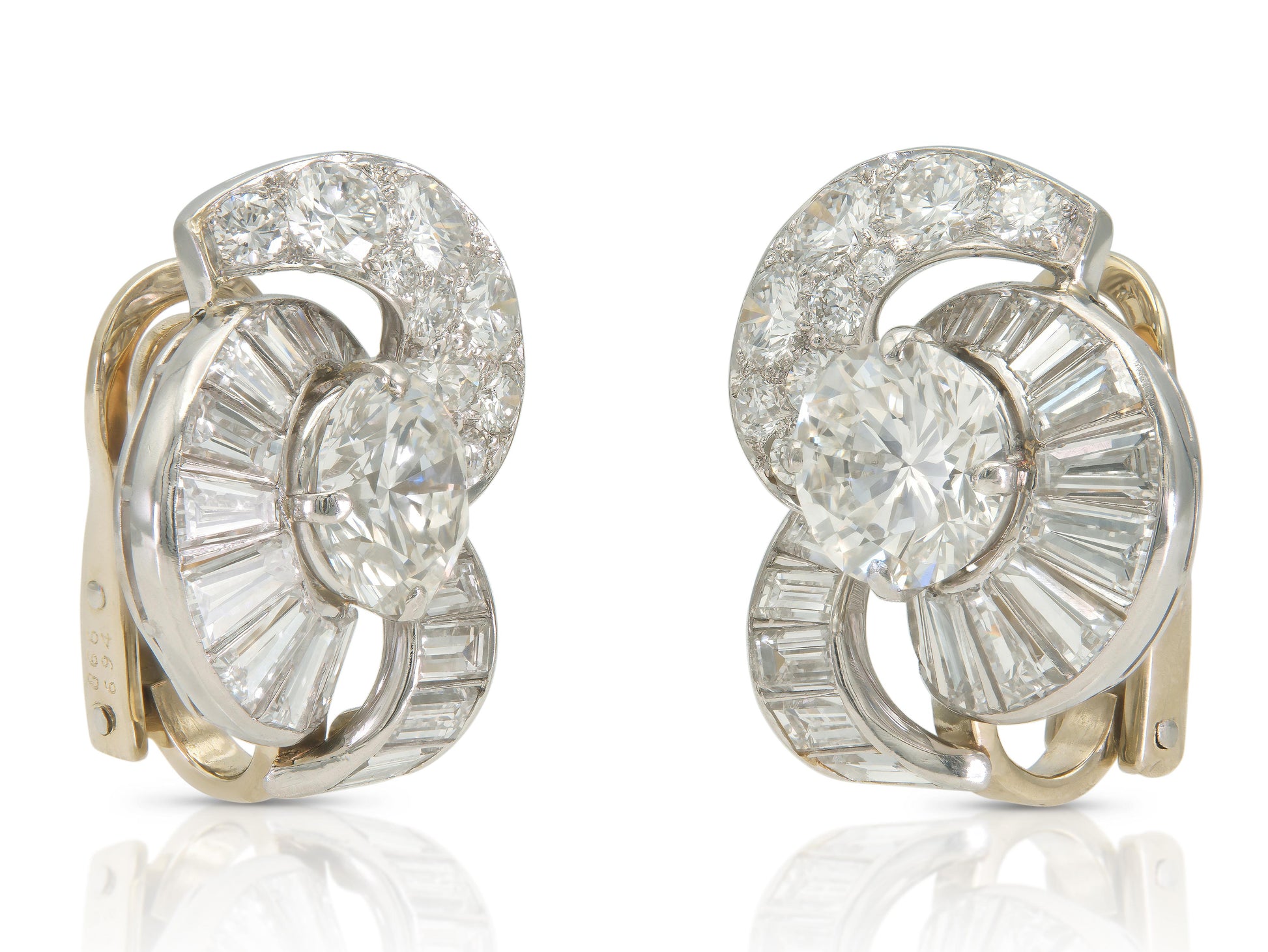 Vintage 1950s Cartier 11.20 Carat Diamond Earrings