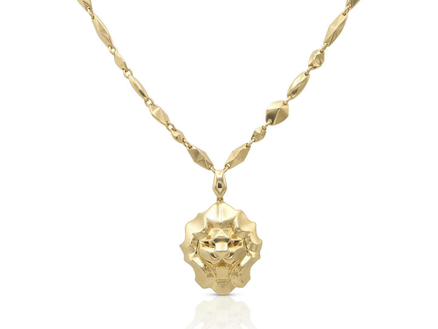 Chanel Sous Le Signe du Lion necklace