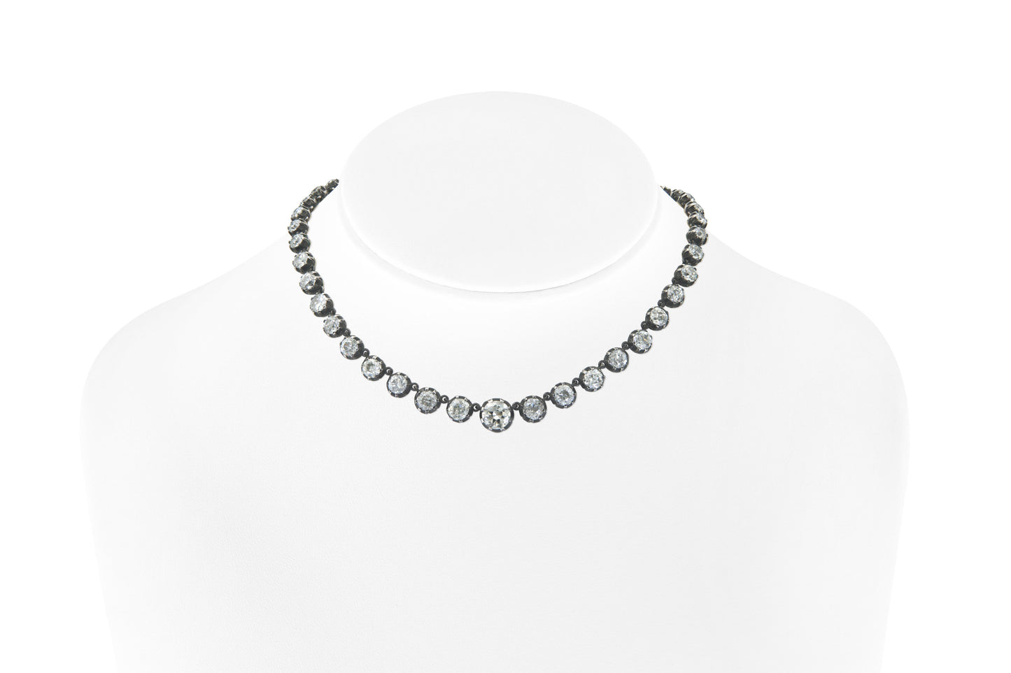 31.40 Carat Old European and Old Mine cut Diamond Riviera Necklace