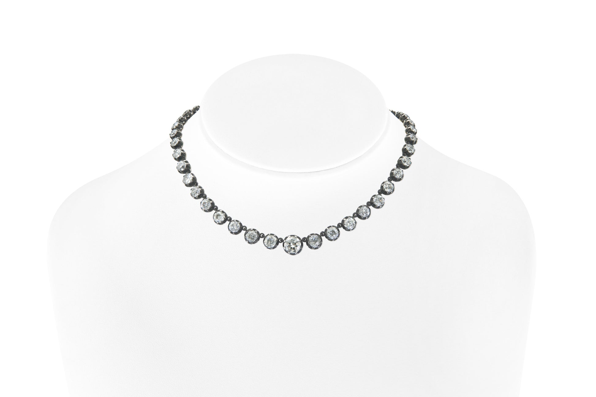 31.40 Carat Old European and Old Mine cut Diamond Riviera Necklace