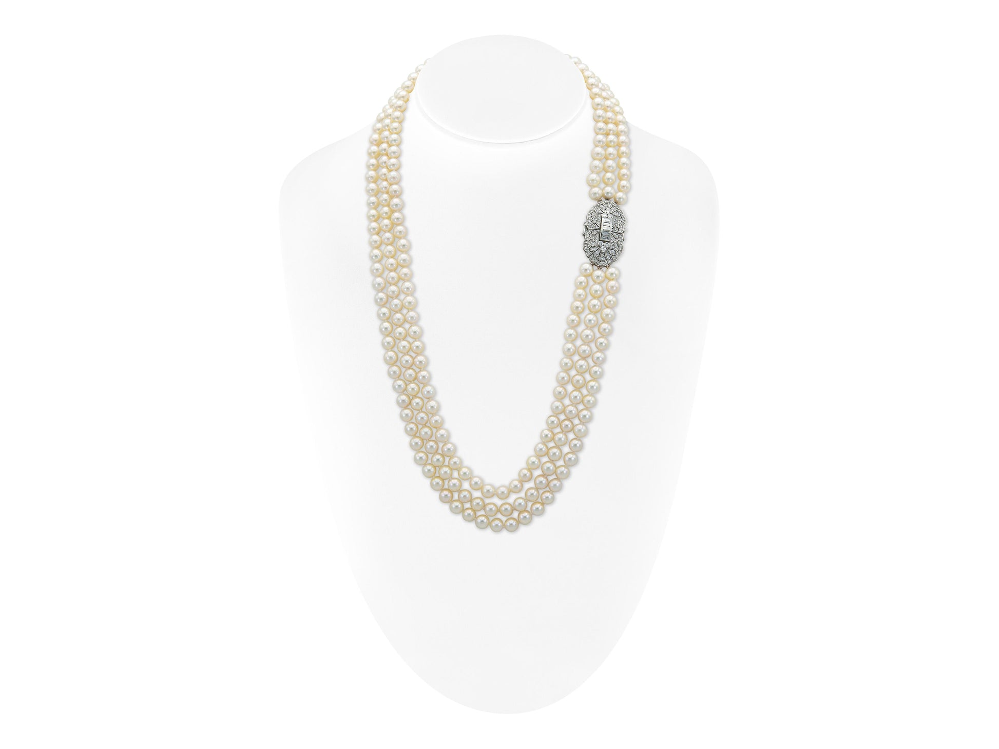 Vintage 1950s Three Strand Pearl Necklace