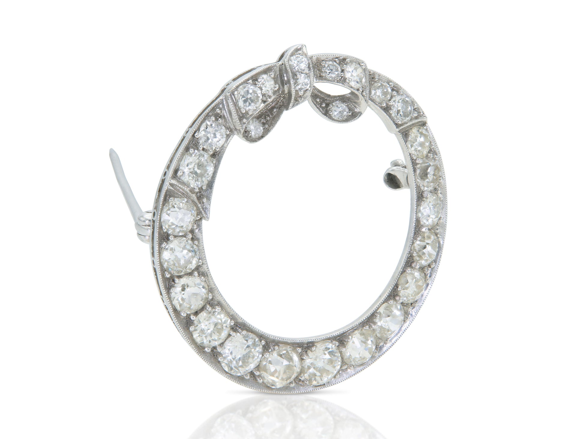 Antique Art Deco 1920s 3.50 Carat Diamond Circle Bow Brooch