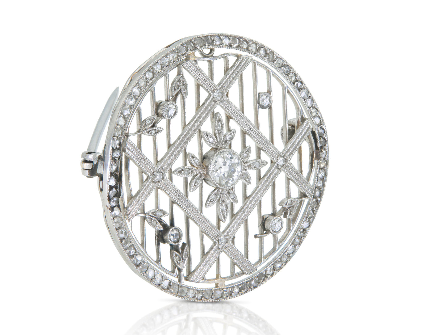 Antique Edwardian 1900s 1.50 Carat Diamond Circle Brooch