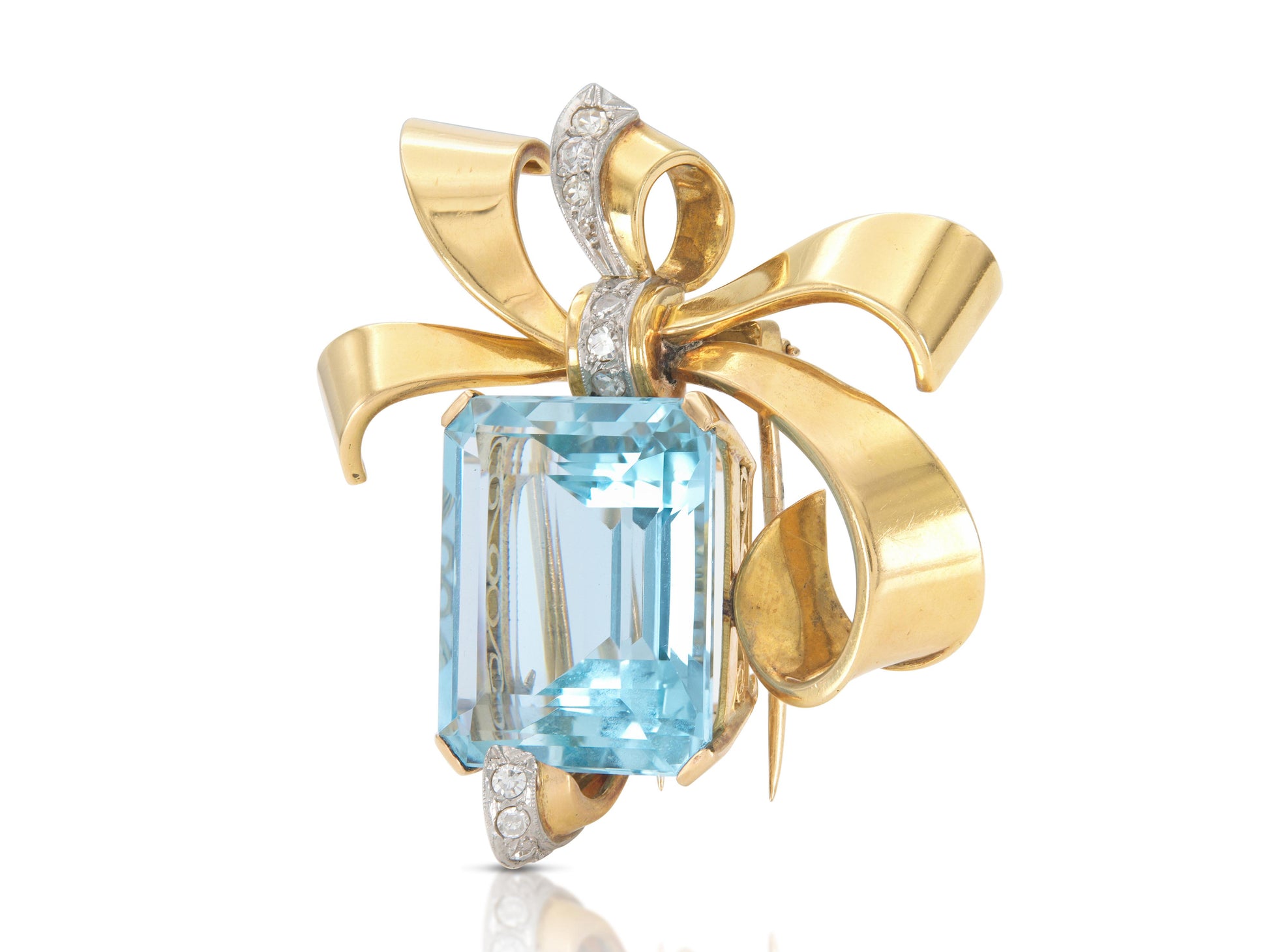 Vintage 1940s Retro 40.00 Carat Aquamarine Brooch with Diamonds