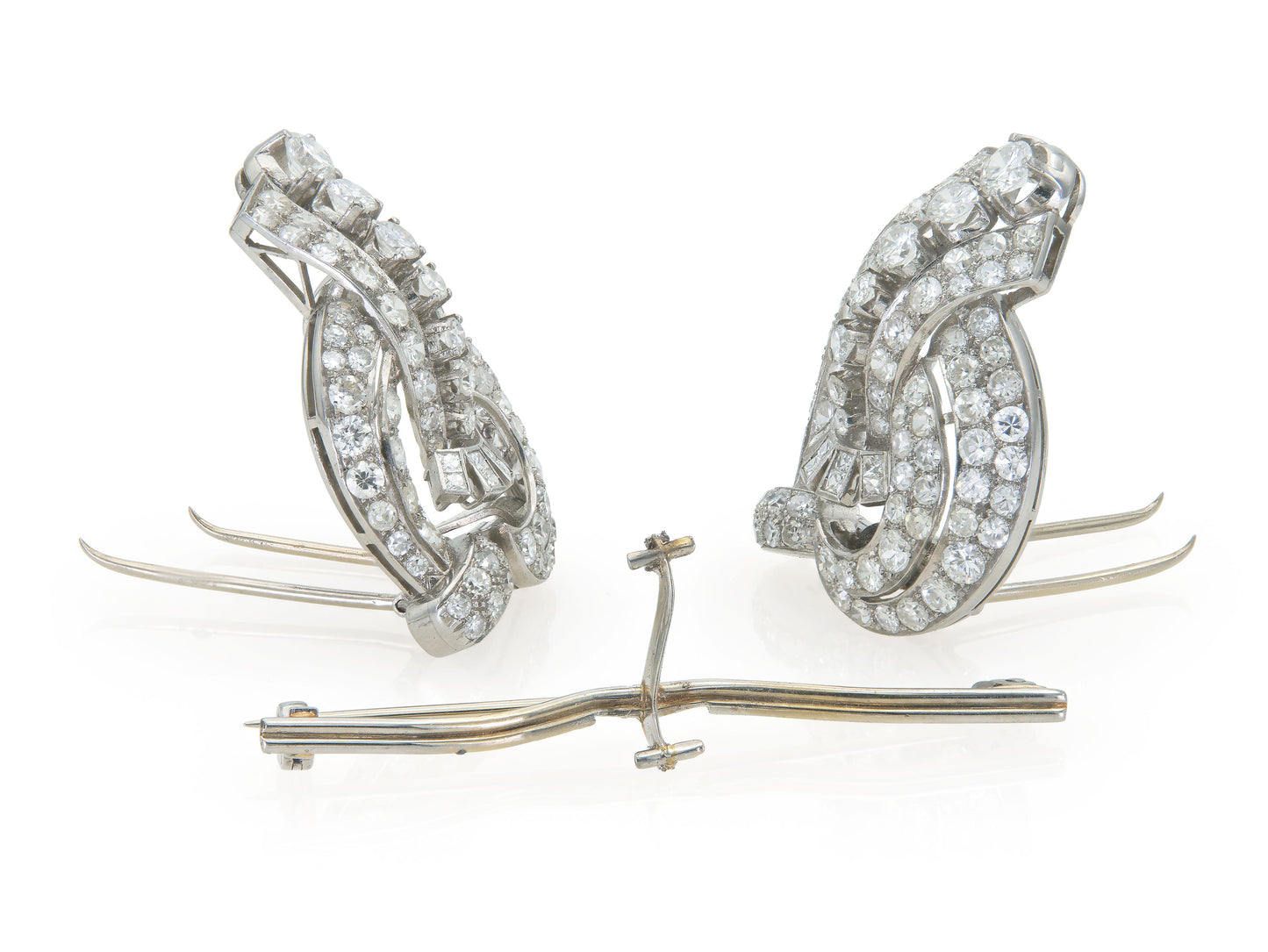 Antique Art Deco 1930s 16.50 Carat Diamond Double Clip Brooch