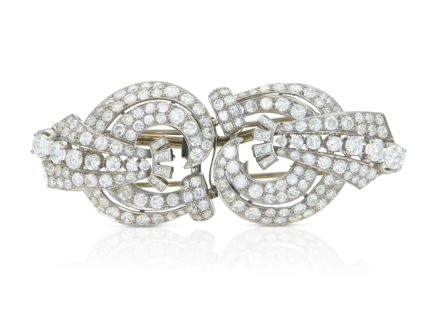 Antique Art Deco 1930s 16.50 Carat Diamond Double Clip Brooch