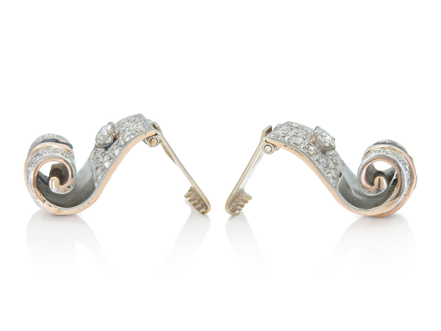 Vintage 1940s Retro 3.90 Carat Diamond Hair Clip Set with Sapphires