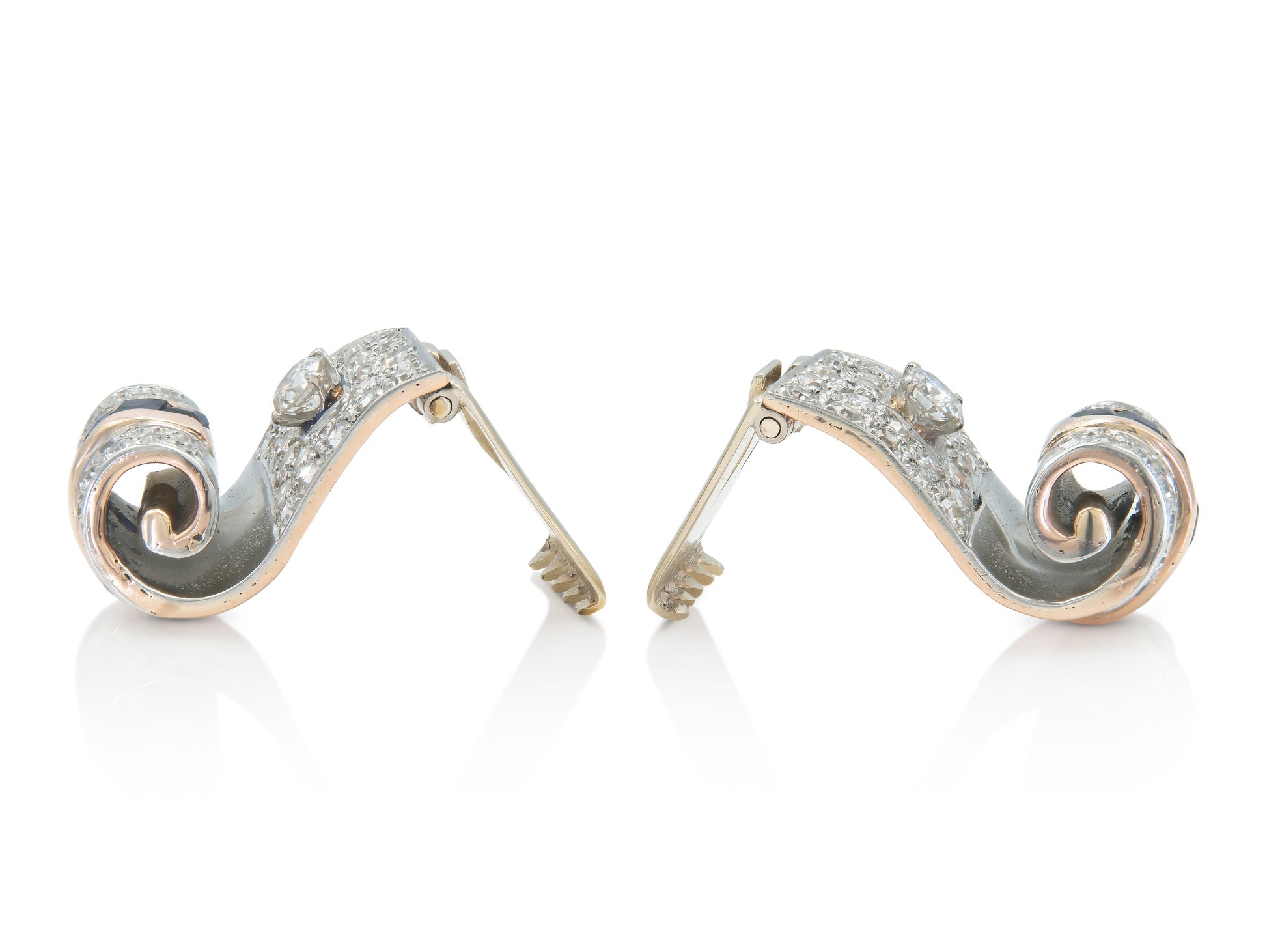 Vintage 1940s Retro 3.90 Carat Diamond Hair Clip Set with Sapphires