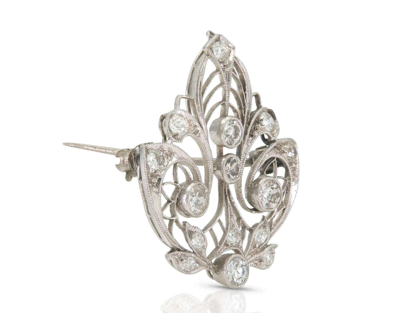 Antique Edwardian 1900s 0.90 Carat Diamond Brooch