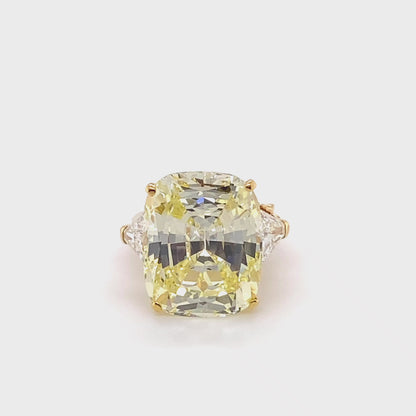 Vintage 1970s Van Cleef & Arpels 24.29 Carat Cushion Cut Yellow Diamond Ring