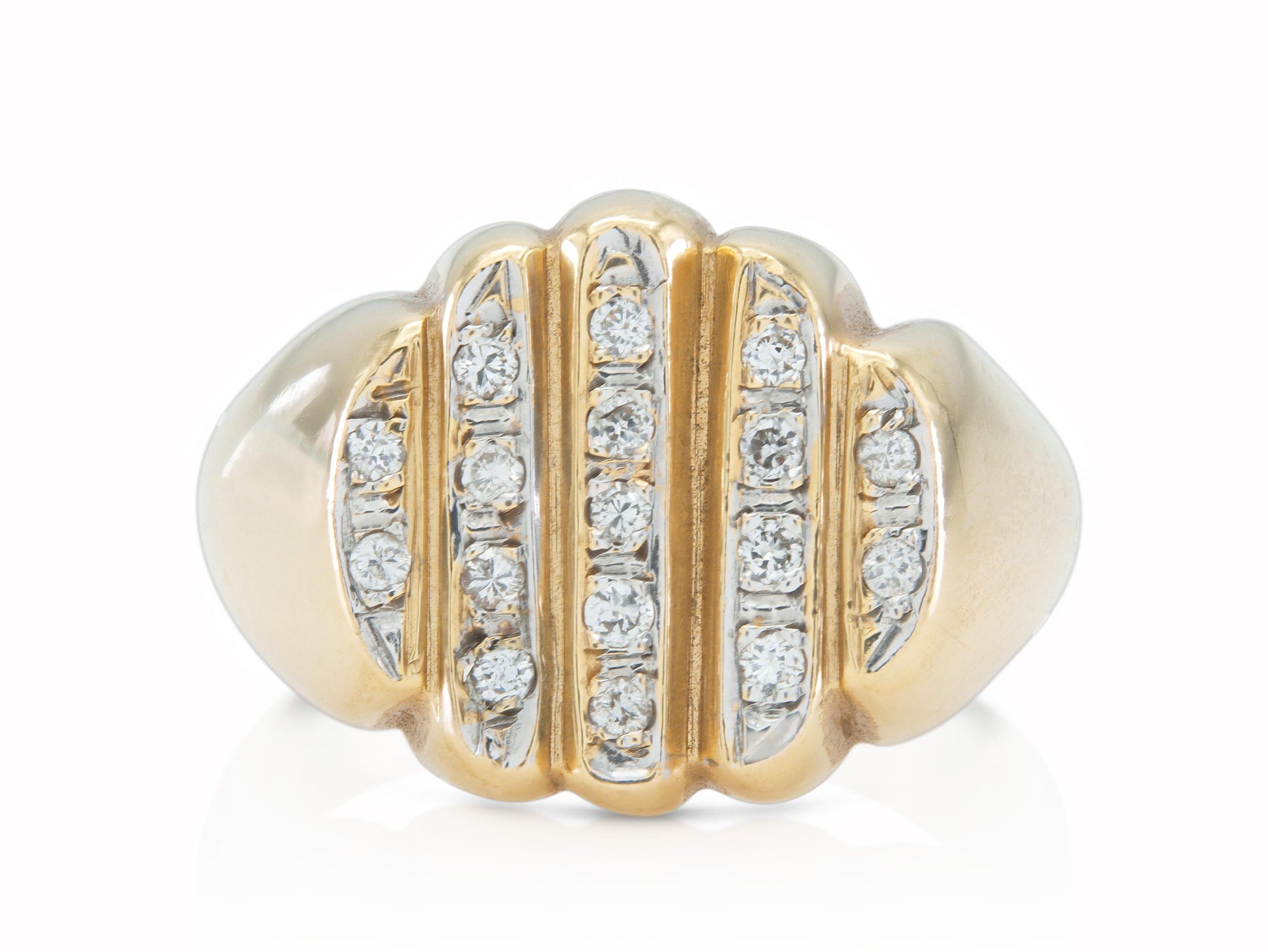 Vintage 1980s 0.28 Carat Round Cut Diamonds Signet Ring