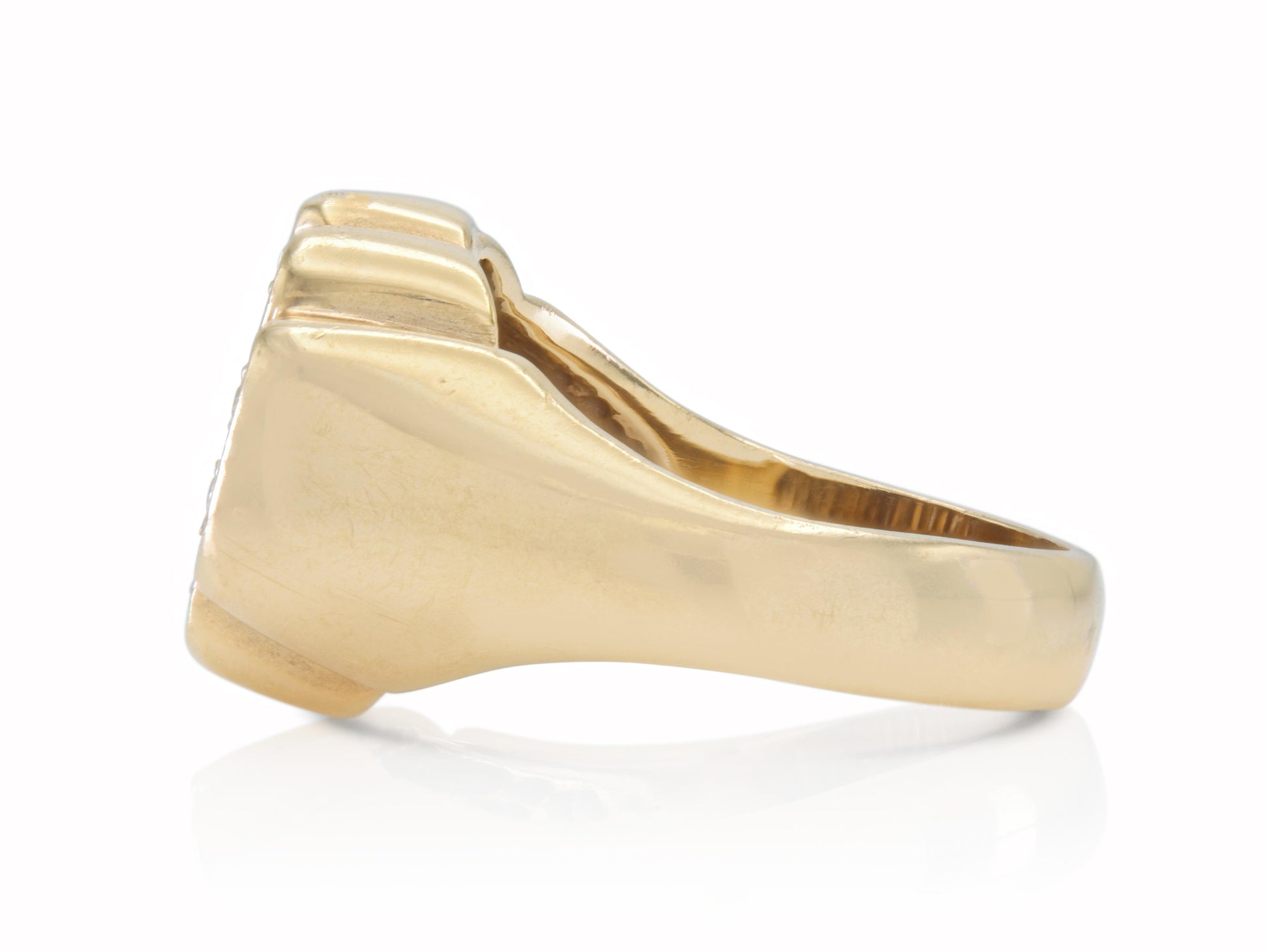 Vintage 1980s 0.28 Carat Round Cut Diamonds Signet Ring