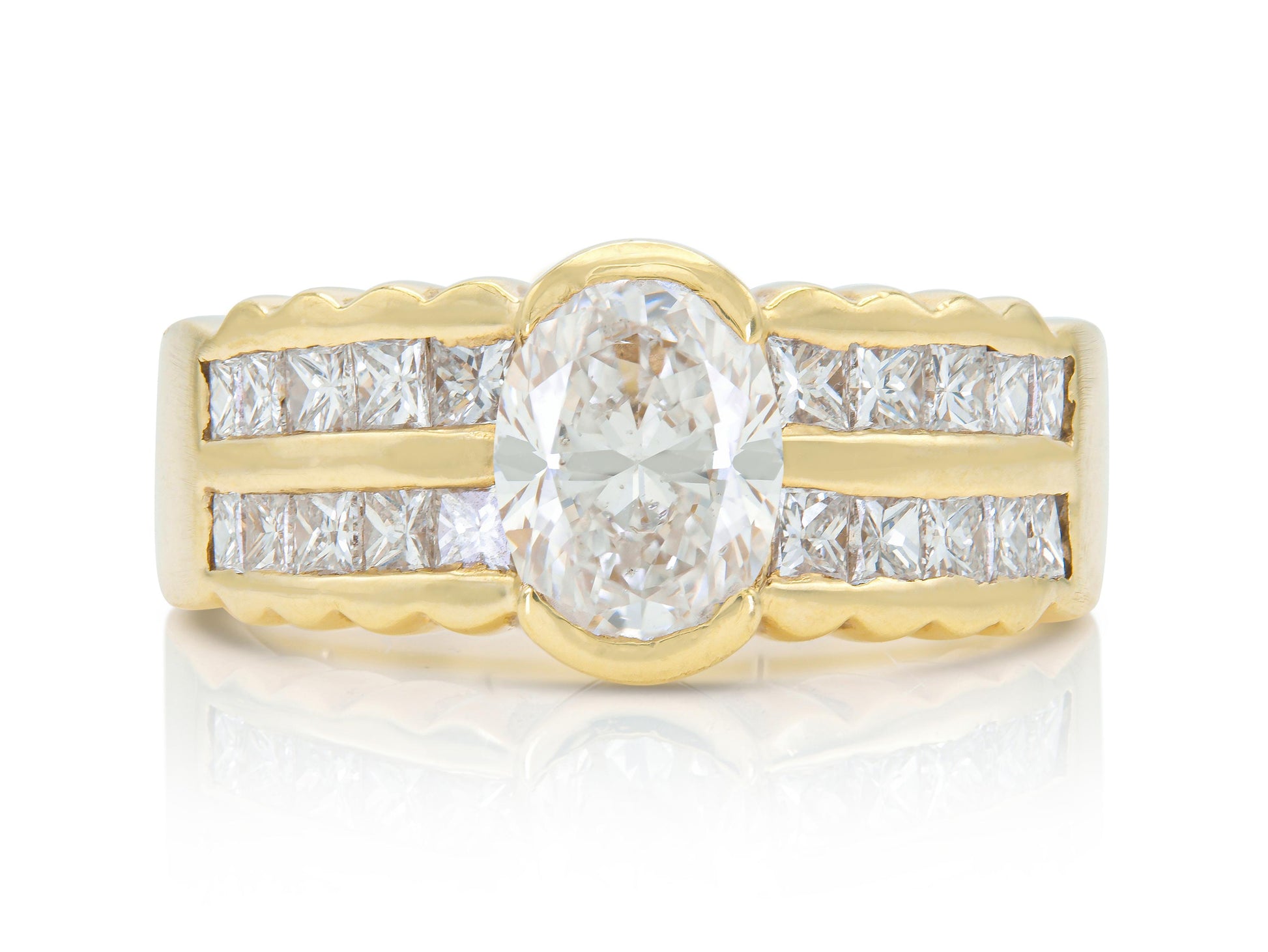 Vintage 1980s 1.15 Carat Oval Cut Diamond Engagement Ring