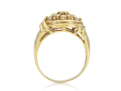 Vintage 1960s Gold Cluster Ring with Diamonds