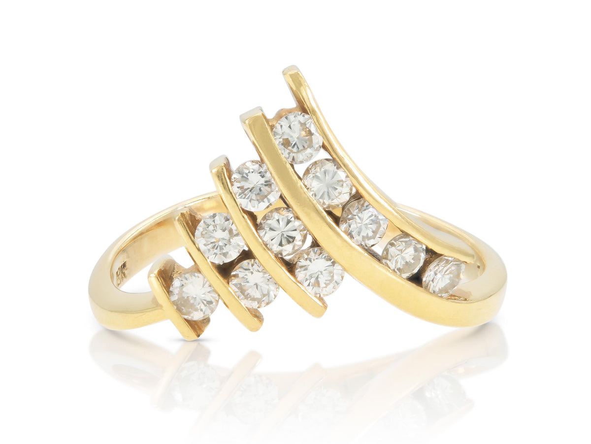 Vintage 1980s 0.63 Carat Diamond V Shaped Ring
