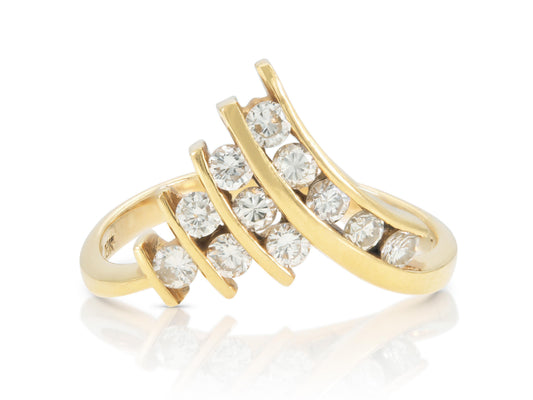 Vintage 1980s 0.63 Carat Diamond V Shaped Ring
