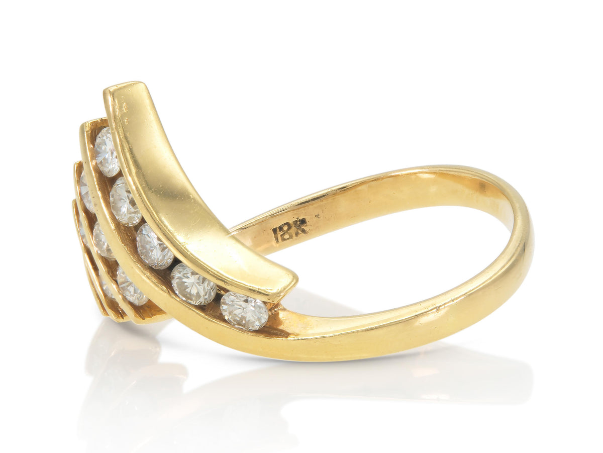Vintage 1980s 0.63 Carat Diamond V Shaped Ring