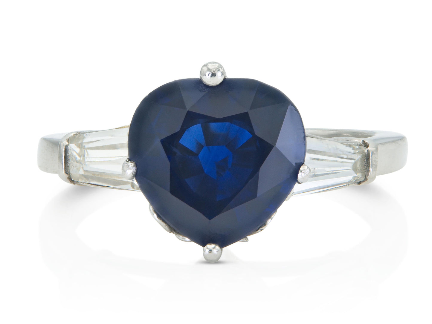 Vintage 1950s 2.85 Carat Heart-Shaped Sapphire Ring with Diamonds