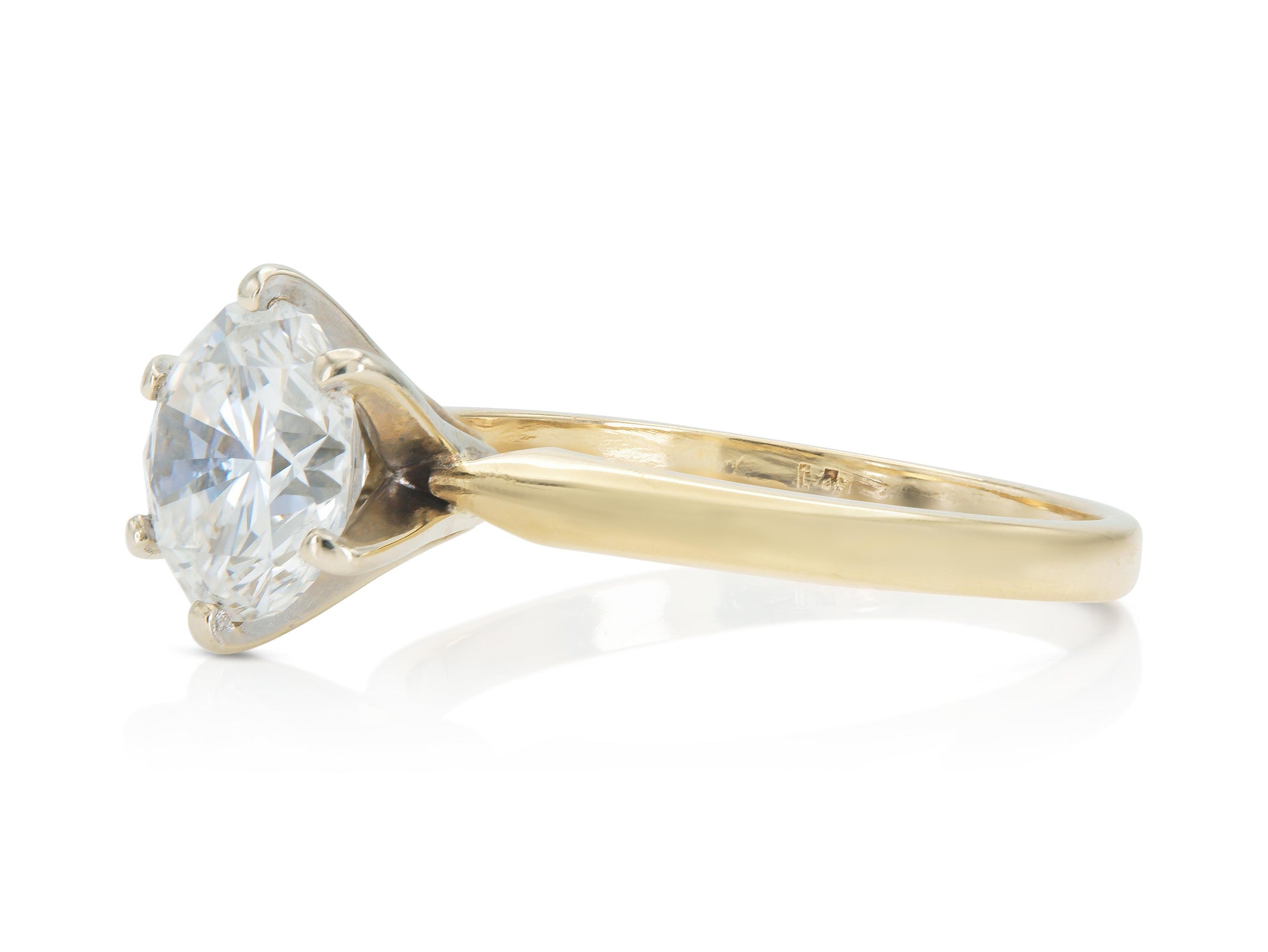 Vintage 1980s 1.50 Carat Round Cut Solitaire Diamond Engagement Ring