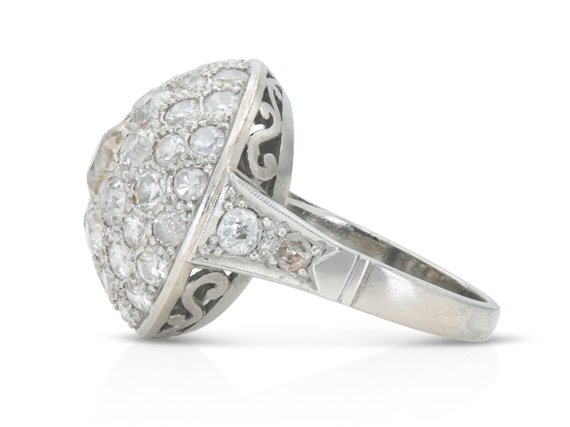 Antique Art Deco 1930s 4.00 Carat Diamond Domed Ring