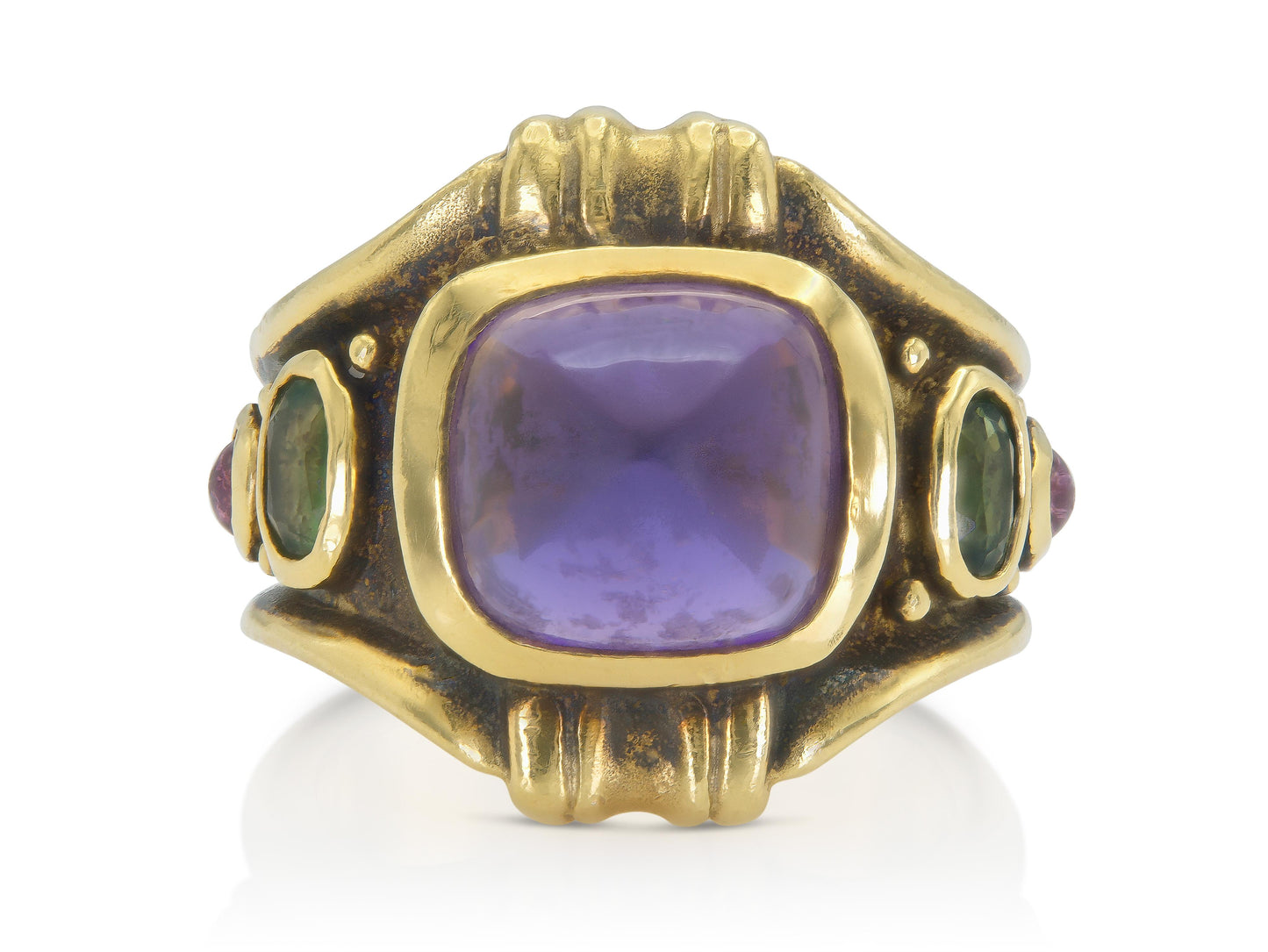 Vintage 1970s Sugarloaf Amethyst Gold Ring