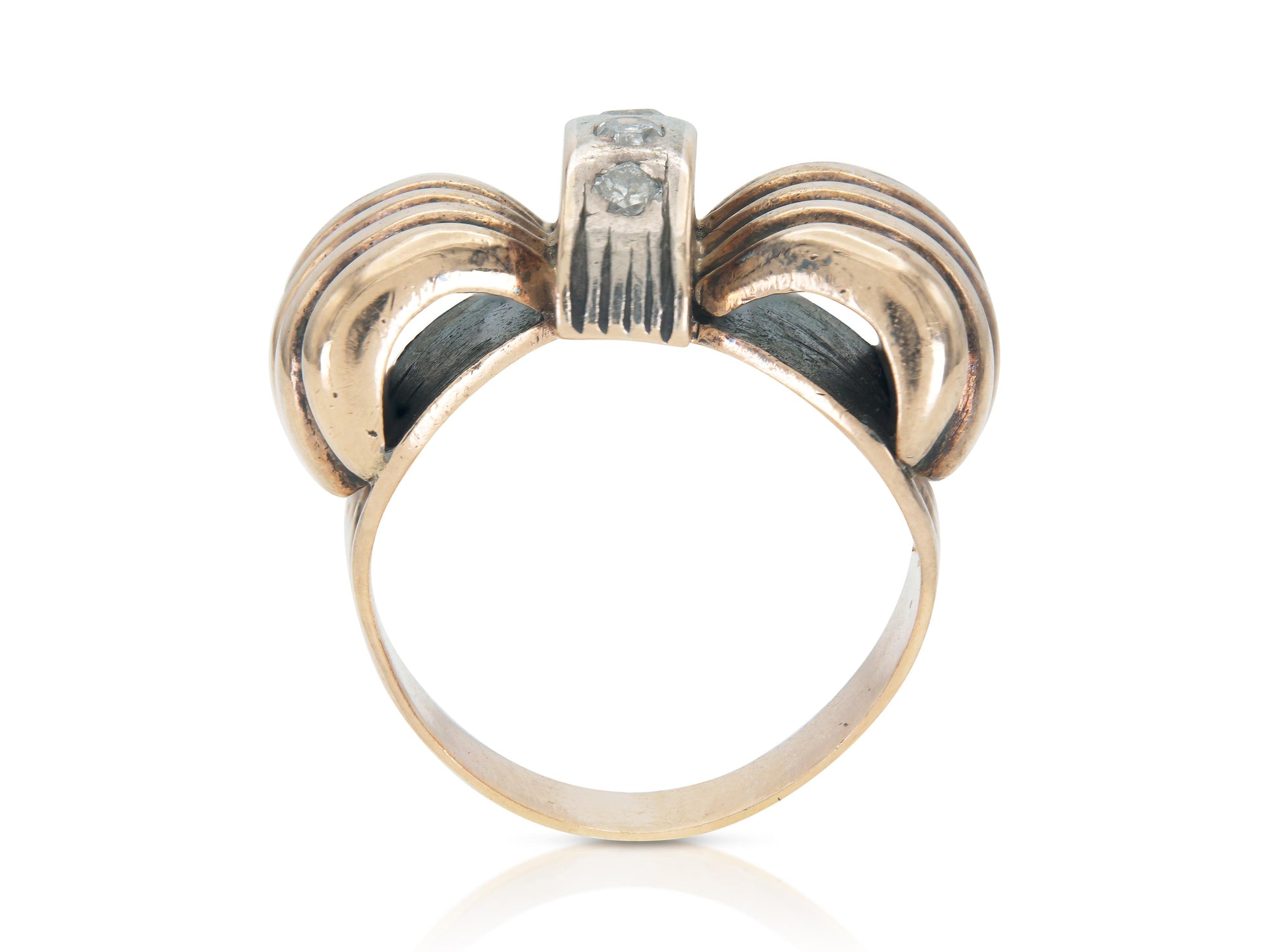 Vintage 1940s Retro Bow Ring with Diamonds