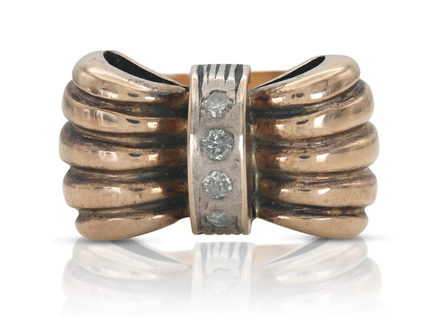 Vintage 1940s Retro Bow Ring with Diamonds
