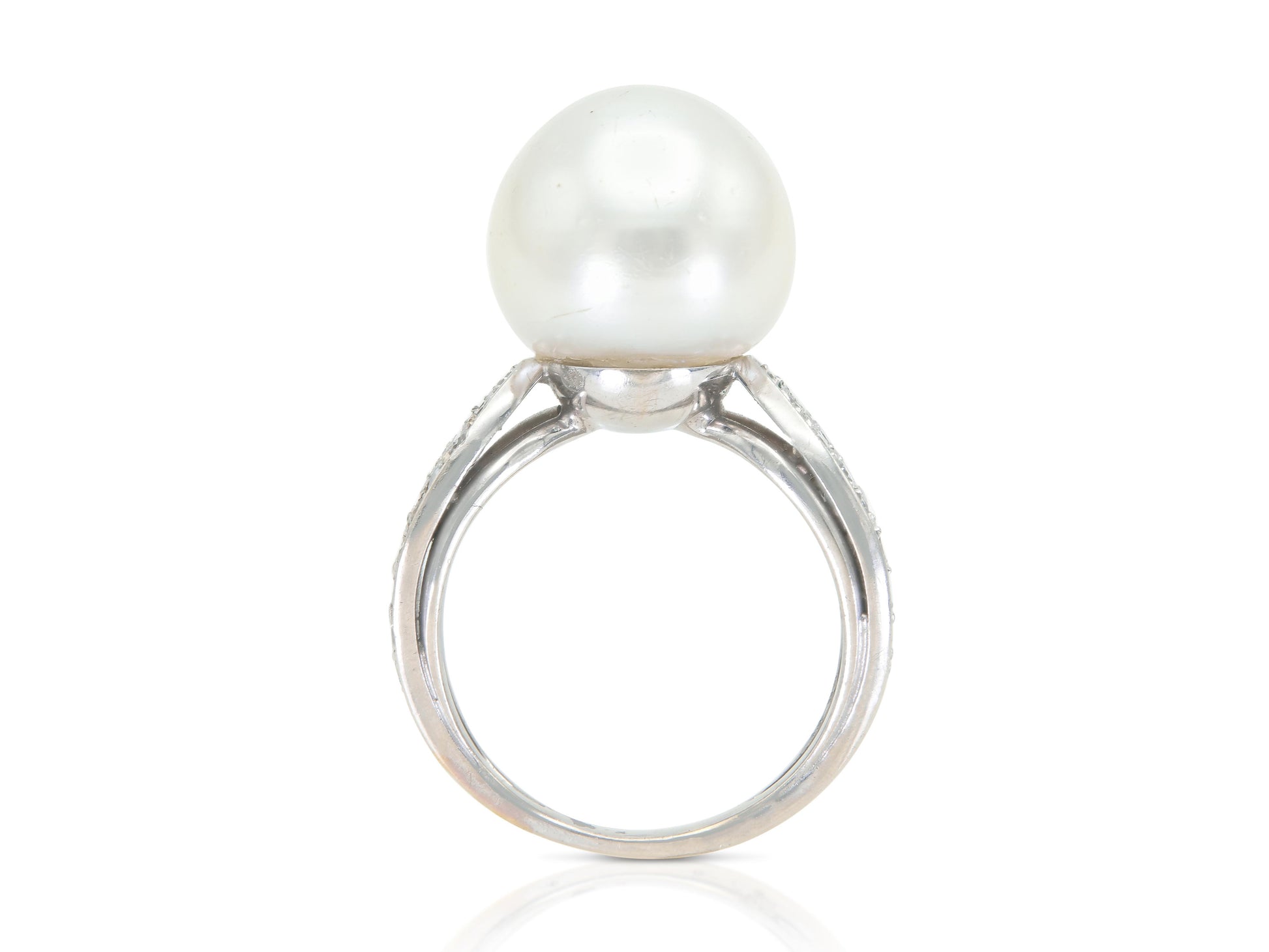 Vintage 1940s South Sea Pearl and Diamond Ring