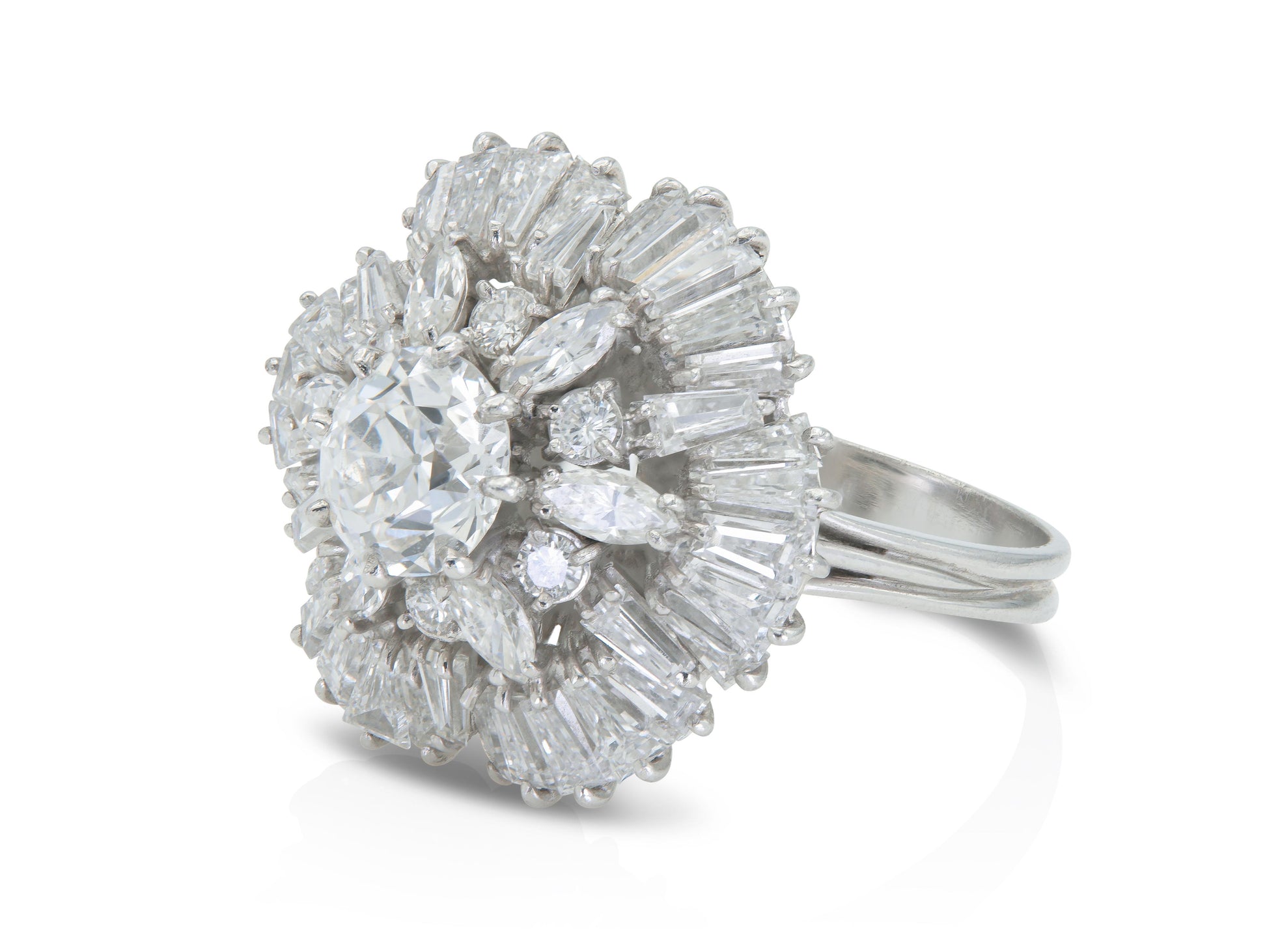 Vintage 1950s 5.80 Carat Diamond Flower Ring