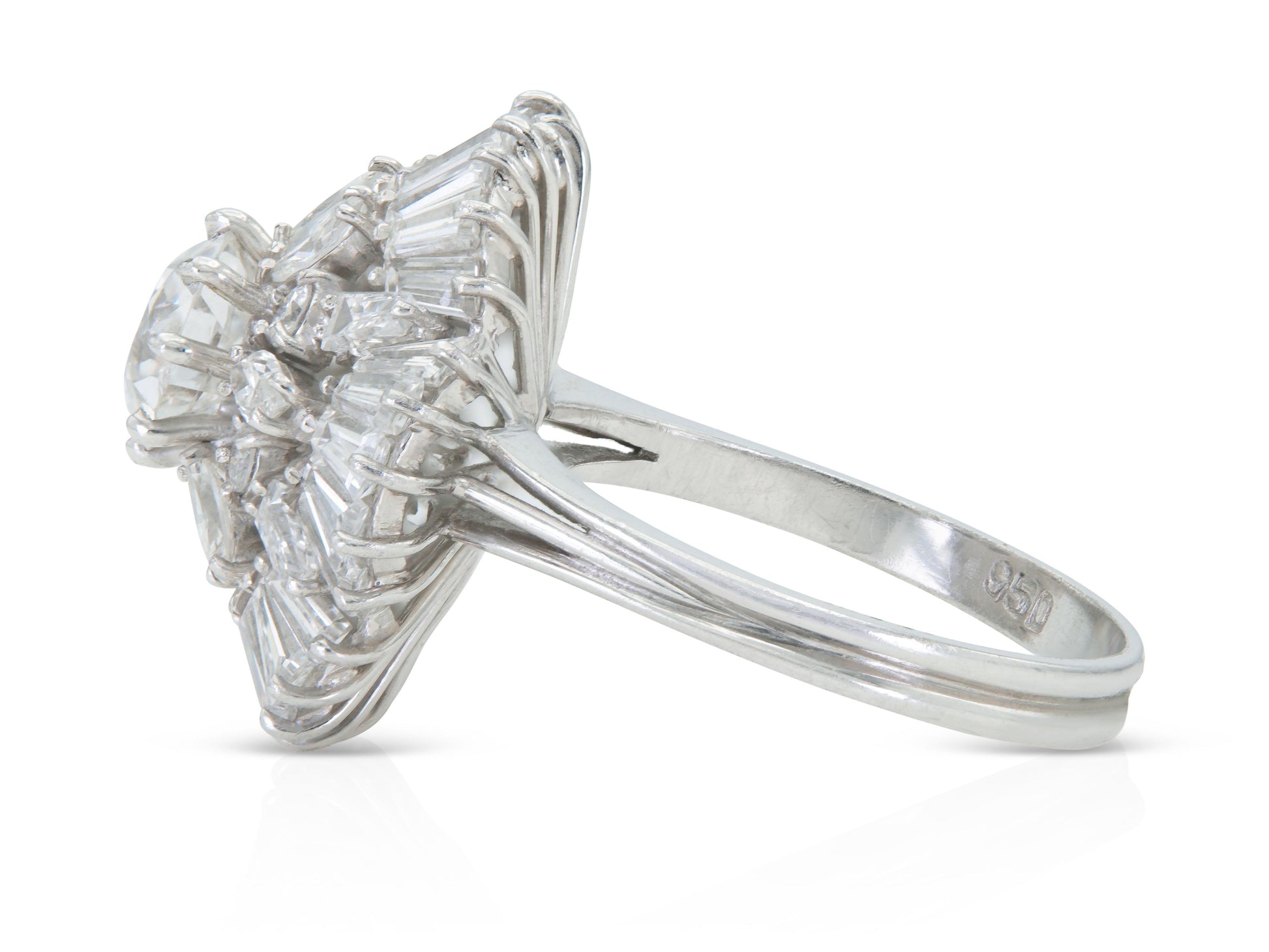 Vintage 1950s 5.80 Carat Diamond Flower Ring
