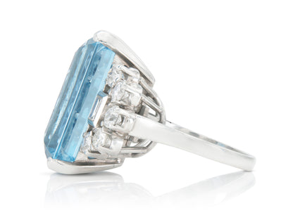 Antique Art Deco 1930s 30.00 Carat Aquamarine Cocktail Ring with Diamonds