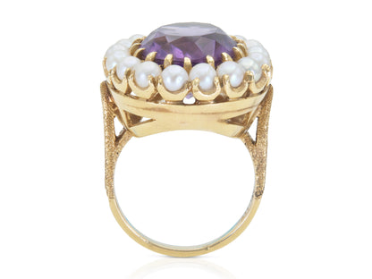 Vintage 1940s Retro 10.00 Carat Amethyst Ring with Pearl Halo