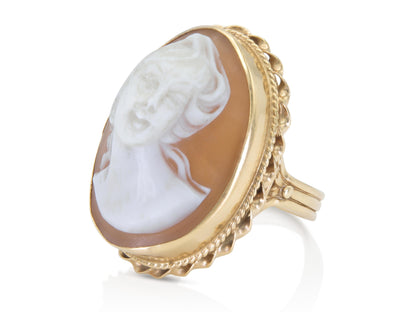 Vintage 1950s Cameo Ring