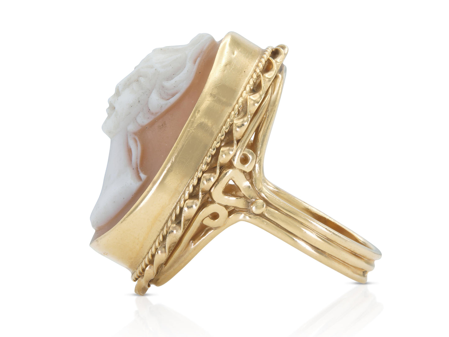 Vintage 1950s Cameo Ring