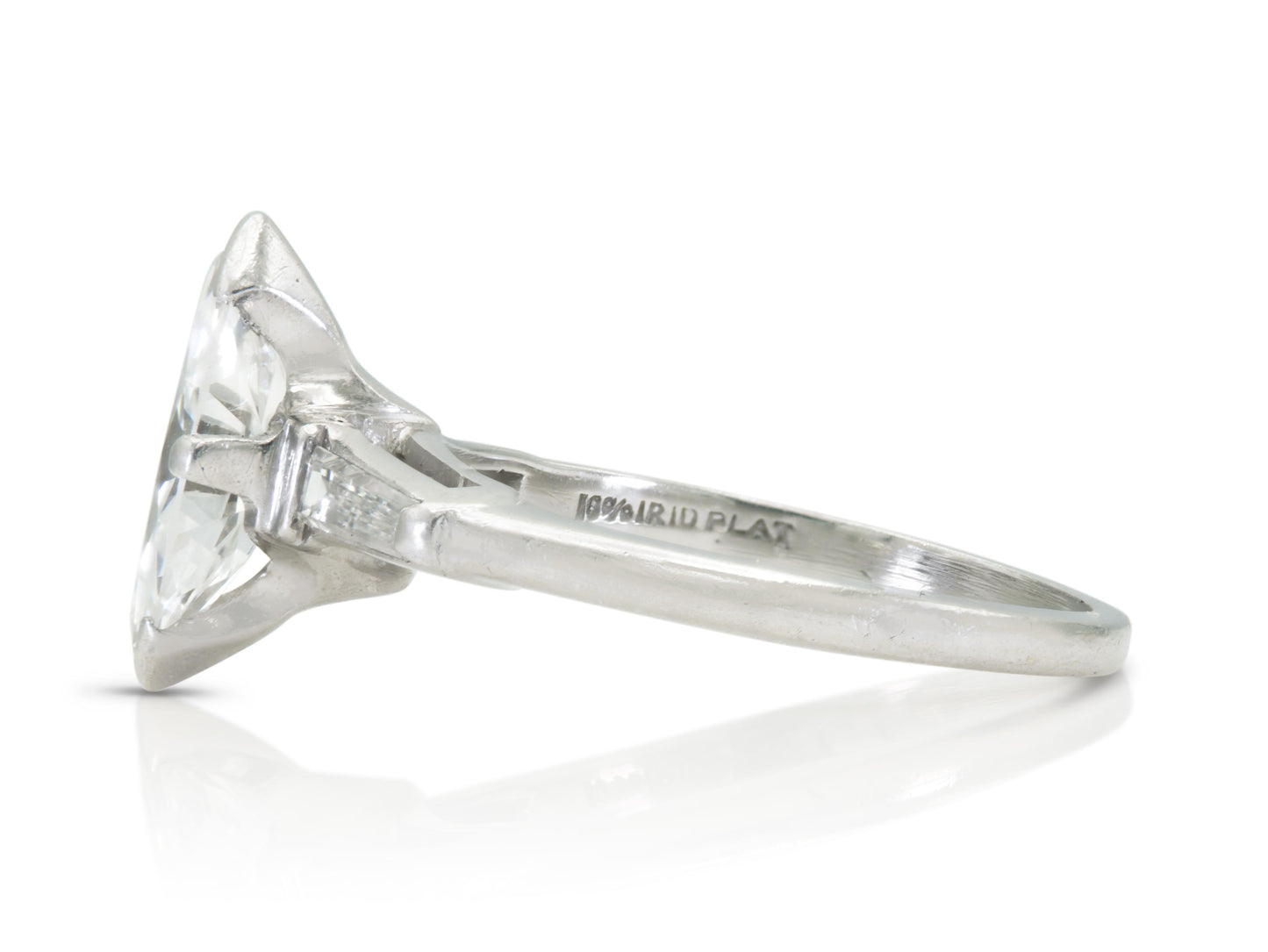 Antique Art Deco 1920s 1.00 Carat Marquise Cut Diamond Engagement Ring